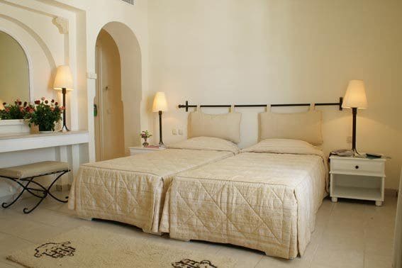 Hotel Flamingo Beach Mezraia Luaran gambar